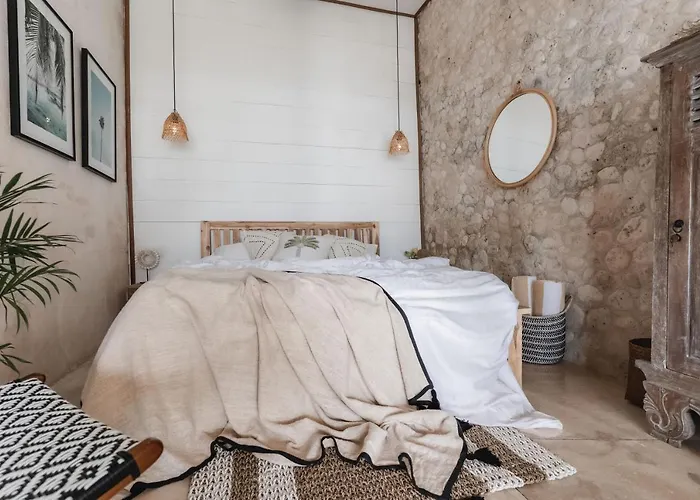 Deeksha Villa Uluwatu (Bali)