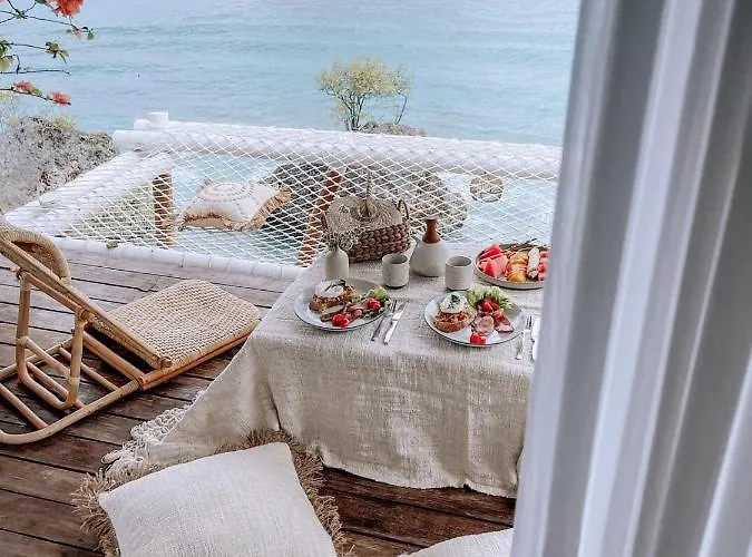 Villa Deeksha Uluwatu (Bali)